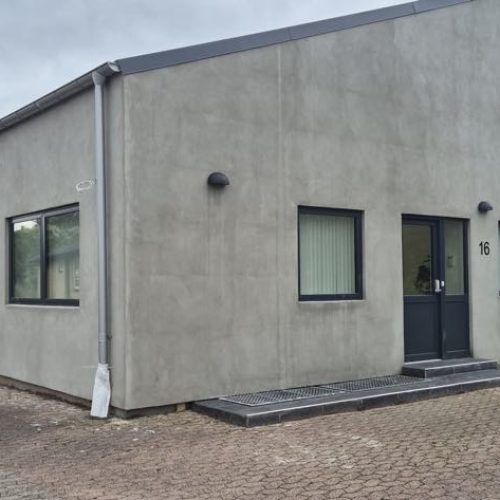 8d87f76d-1c7b-4fc1-95b3-6190da5b4a89